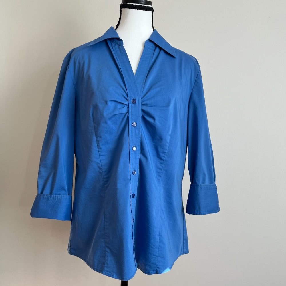 New York & Co. Indigo Blue Ruched detail button downed casual shirt size large